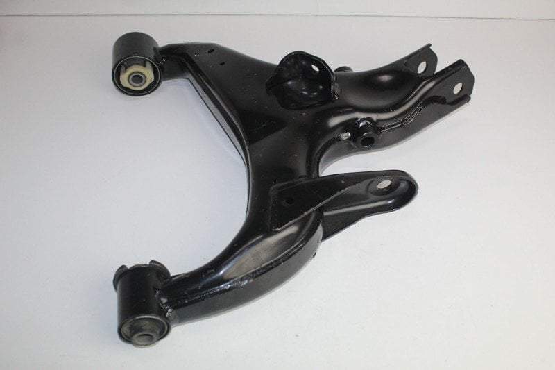 LAND ROVER LANDROVER CONTROL ARM DISCOVERY 4 3.0 TDV6 REAR LOWER LHS 10-16