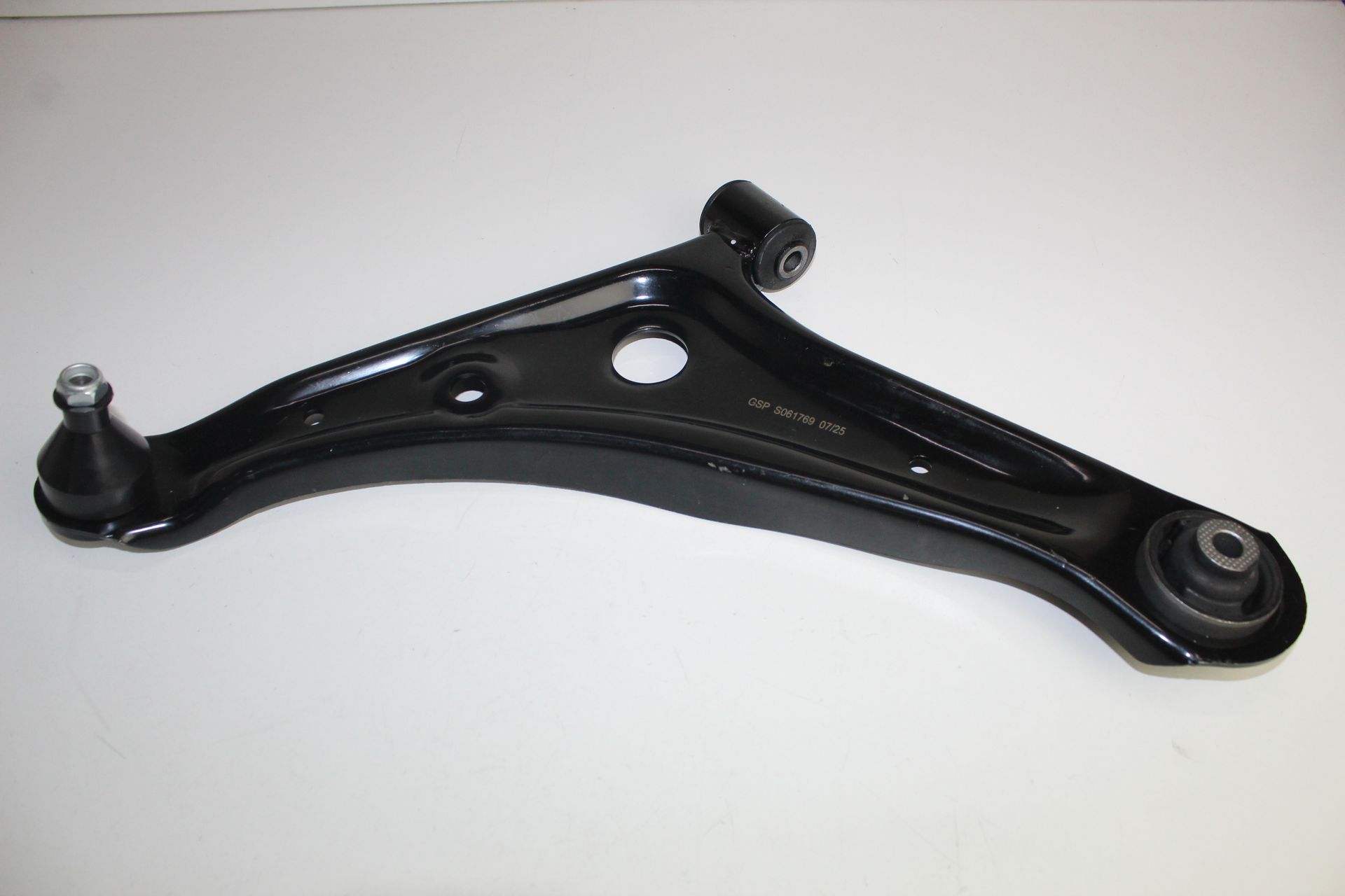 MITSUBISHI MITSUBISHI MIRAGE FRONT LOWER LEFT CONTROL ARM 1.2 2014-