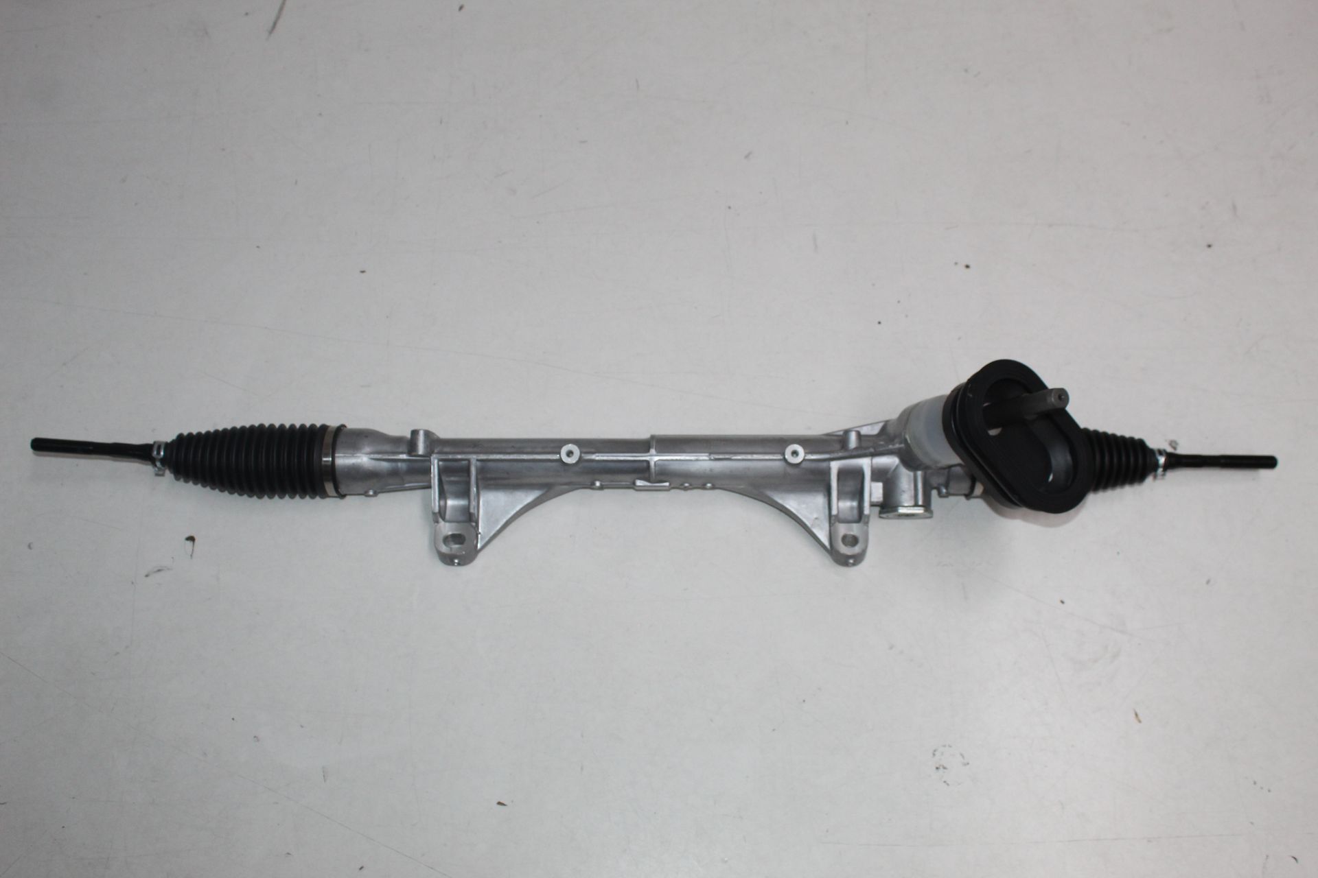 NISSAN NISSAN STEERING RACK TIDA 1.6 2013