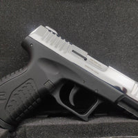 Retay XR Shiny Chrome Blank/Pepper Gun (Semi Auto|14+1|9mm PAK)