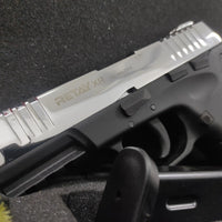 Retay XR Shiny Chrome Blank/Pepper Gun (Semi Auto|14+1|9mm PAK)
