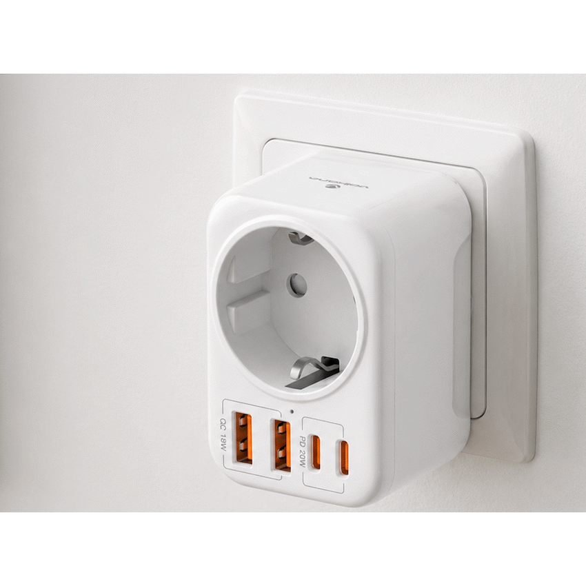 Volkano Volkano MultiVolt Series 2x USB-A + 2x USB-C adaptor SA Plug to multi travel socket 20Watt
